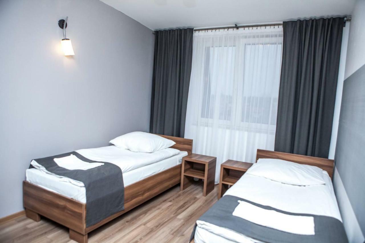 Hotel Bukowiec Legionowo Exteriör bild