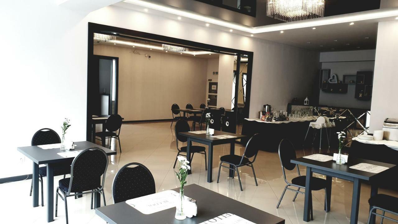 Hotel Bukowiec Legionowo Exteriör bild